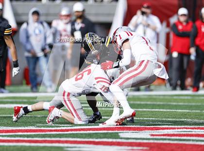 Thumbnail 2 in Roy vs Bountiful (UHSAA 5A Final) photogallery.