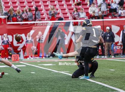 Thumbnail 1 in Roy vs Bountiful (UHSAA 5A Final) photogallery.