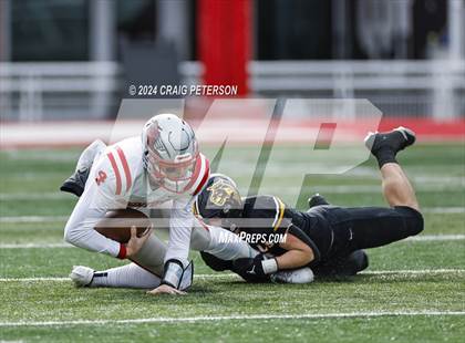 Thumbnail 3 in Roy vs Bountiful (UHSAA 5A Final) photogallery.