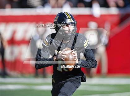 Thumbnail 1 in Roy vs Bountiful (UHSAA 5A Final) photogallery.