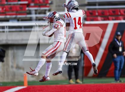 Thumbnail 2 in Roy vs Bountiful (UHSAA 5A Final) photogallery.