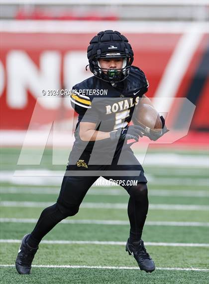 Thumbnail 2 in Roy vs Bountiful (UHSAA 5A Final) photogallery.