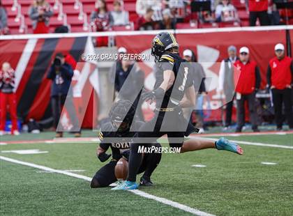 Thumbnail 3 in Roy vs Bountiful (UHSAA 5A Final) photogallery.