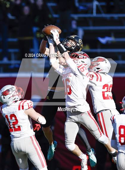 Thumbnail 1 in Roy vs Bountiful (UHSAA 5A Final) photogallery.