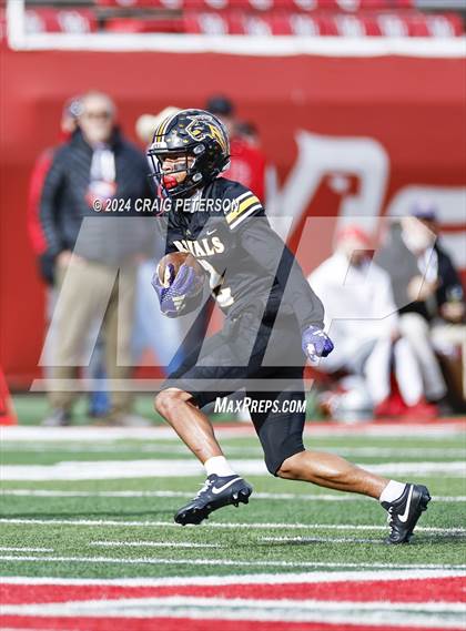 Thumbnail 3 in Roy vs Bountiful (UHSAA 5A Final) photogallery.