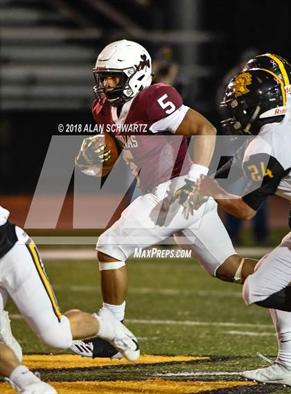 Thumbnail 2 in McQuaid Jesuit vs. Aquinas Institute photogallery.