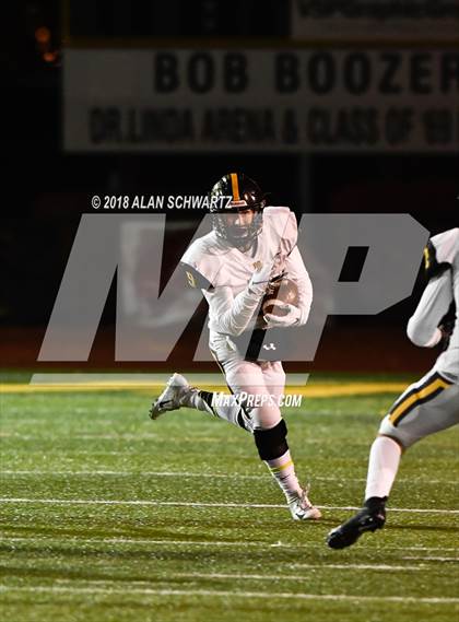 Thumbnail 1 in McQuaid Jesuit vs. Aquinas Institute photogallery.