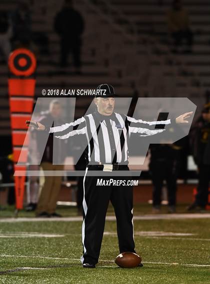 Thumbnail 1 in McQuaid Jesuit vs. Aquinas Institute photogallery.