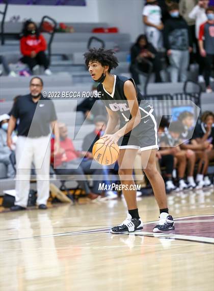 Thumbnail 3 in Olympic @ Ardrey Kell photogallery.