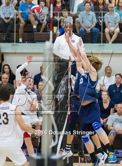 Thumbnail 3 in Saint Francis vs. Bellarmine College Prep (CIF CCS D1 Final) photogallery.