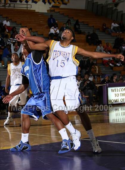 Thumbnail 2 in Jordan vs. Crenshaw (Lynwood Christmas Challenge) photogallery.