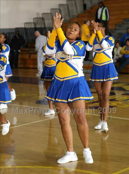 Thumbnail 1 in Jordan vs. Crenshaw (Lynwood Christmas Challenge) photogallery.