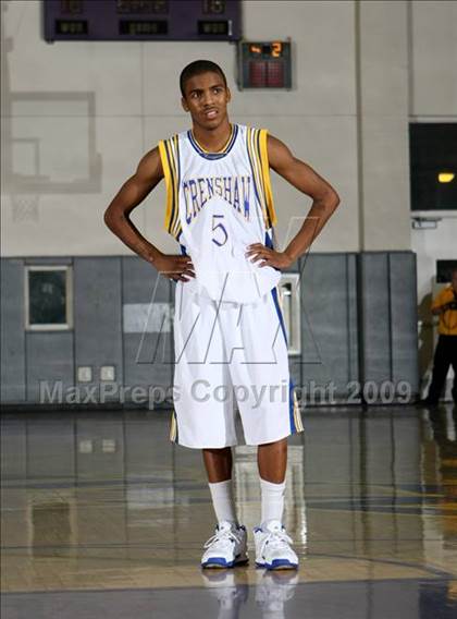 Thumbnail 3 in Jordan vs. Crenshaw (Lynwood Christmas Challenge) photogallery.