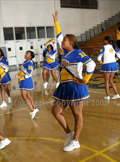 Thumbnail 1 in Jordan vs. Crenshaw (Lynwood Christmas Challenge) photogallery.