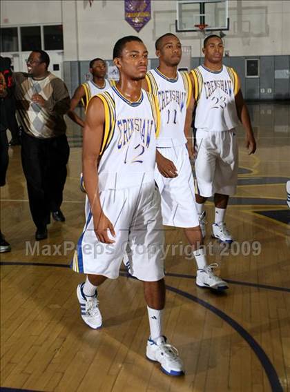 Thumbnail 2 in Jordan vs. Crenshaw (Lynwood Christmas Challenge) photogallery.