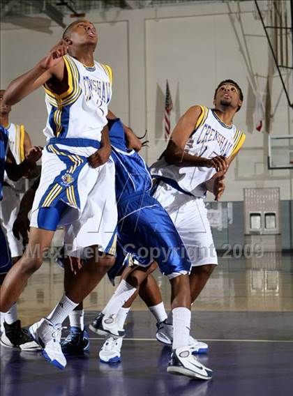 Thumbnail 3 in Jordan vs. Crenshaw (Lynwood Christmas Challenge) photogallery.