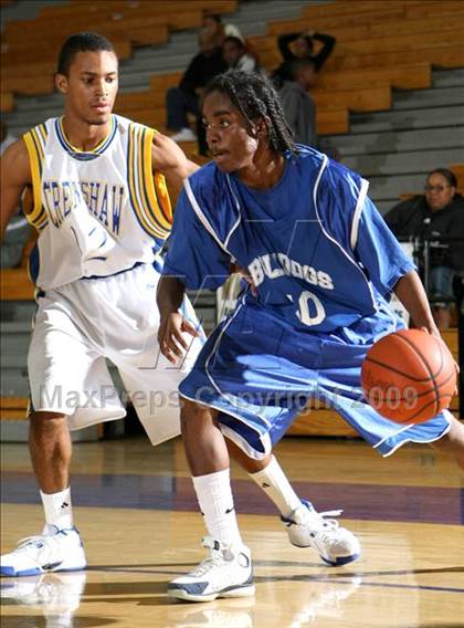 Thumbnail 1 in Jordan vs. Crenshaw (Lynwood Christmas Challenge) photogallery.