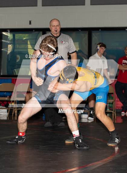 Thumbnail 2 in Linden @ El Dorado (Sac-Joaquin Section Dual Team Championships) photogallery.