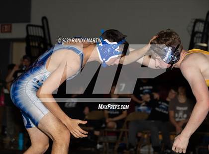 Thumbnail 2 in Linden @ El Dorado (Sac-Joaquin Section Dual Team Championships) photogallery.