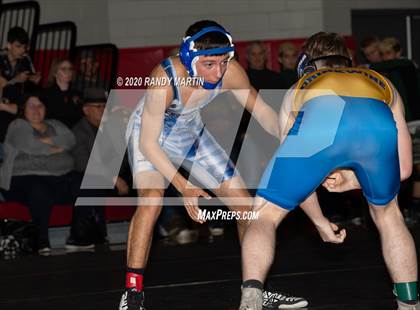 Thumbnail 3 in Linden @ El Dorado (Sac-Joaquin Section Dual Team Championships) photogallery.