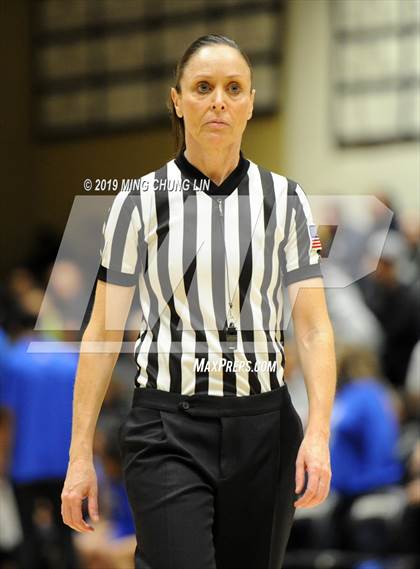 Thumbnail 3 in La Jolla Country Day @ Rosary Academy (CIF SoCal Regional D1 Final) photogallery.
