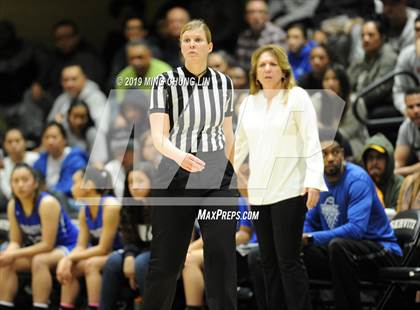 Thumbnail 3 in La Jolla Country Day @ Rosary Academy (CIF SoCal Regional D1 Final) photogallery.