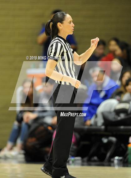 Thumbnail 3 in La Jolla Country Day @ Rosary Academy (CIF SoCal Regional D1 Final) photogallery.