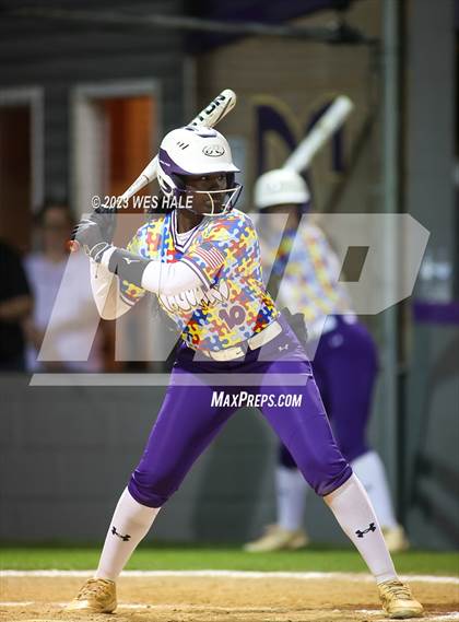 Thumbnail 3 in Grenada @ DeSoto Central photogallery.