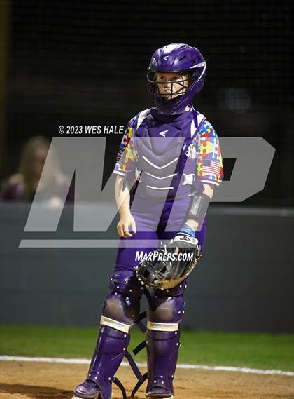 Thumbnail 3 in Grenada @ DeSoto Central photogallery.