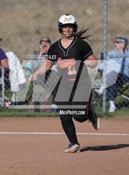 Thumbnail 2 in Fairfield Union vs Amanda-Clearcreek photogallery.