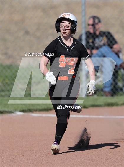 Thumbnail 2 in Fairfield Union vs Amanda-Clearcreek photogallery.
