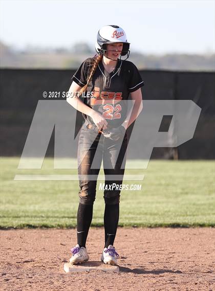 Thumbnail 1 in Fairfield Union vs Amanda-Clearcreek photogallery.