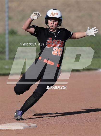 Thumbnail 3 in Fairfield Union vs Amanda-Clearcreek photogallery.