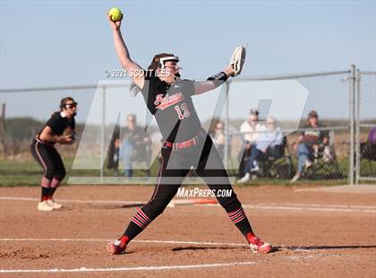 Thumbnail 2 in Fairfield Union vs Amanda-Clearcreek photogallery.