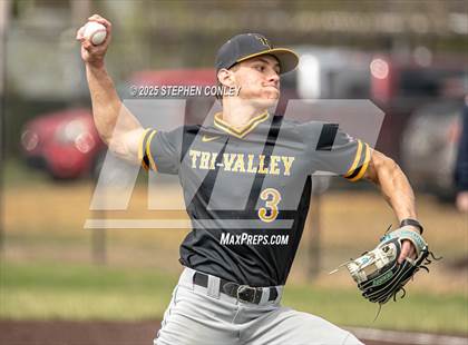 Thumbnail 3 in Tri-Valley @ Newark photogallery.
