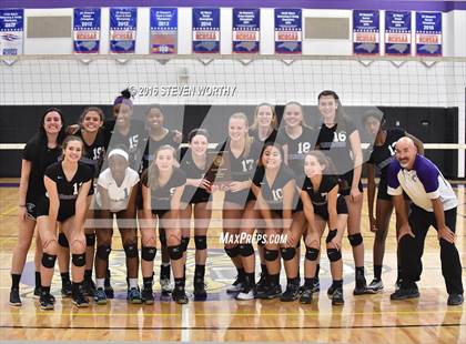 Thumbnail 2 in Currituck County vs. Carrboro (NCHSAA 2A East Final) photogallery.