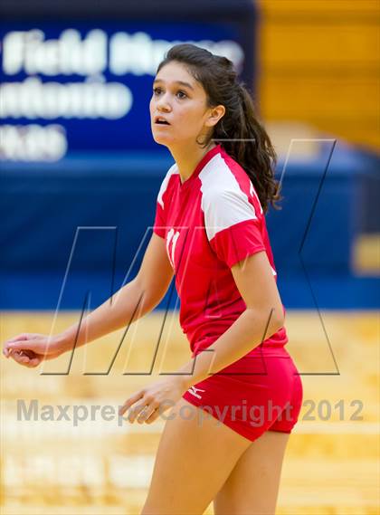 Thumbnail 1 in Taft @ Warren photogallery.