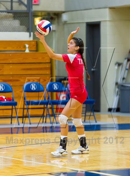 Thumbnail 1 in Taft @ Warren photogallery.