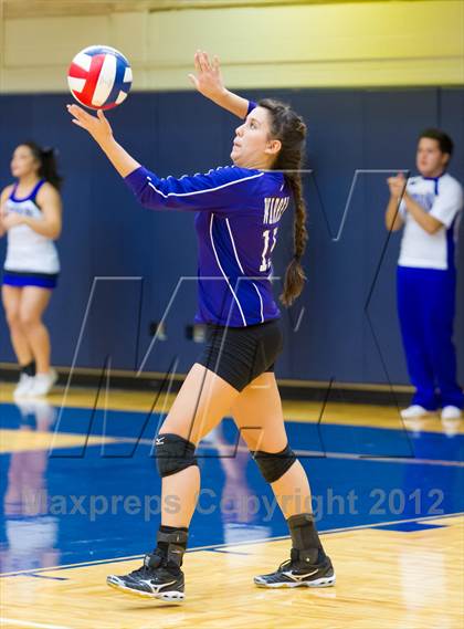 Thumbnail 3 in Taft @ Warren photogallery.