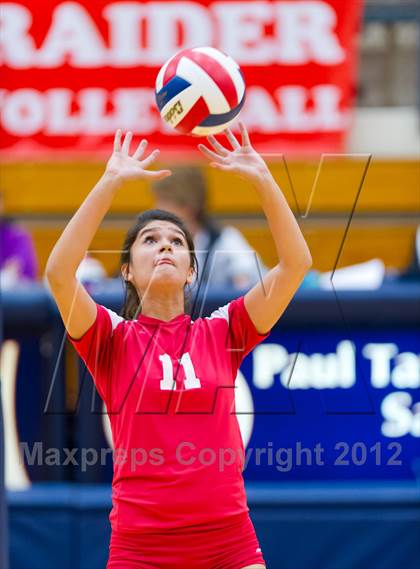 Thumbnail 2 in Taft @ Warren photogallery.