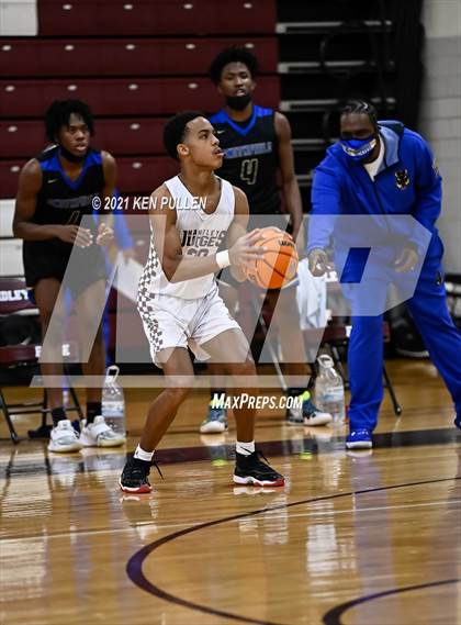 Thumbnail 3 in Smithfield @ Handley (VHSL Class 4 Championship) photogallery.