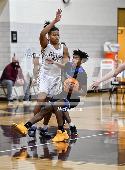 Thumbnail 3 in Smithfield @ Handley (VHSL Class 4 Championship) photogallery.