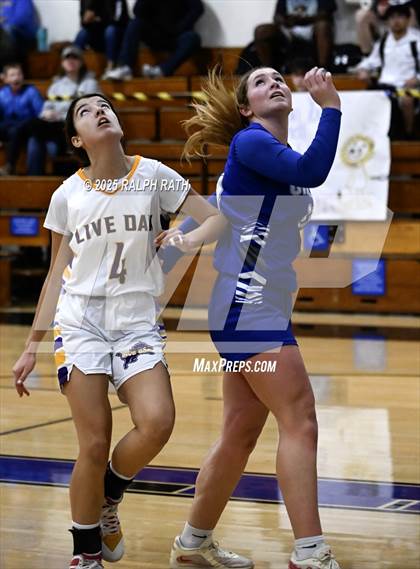 Thumbnail 1 in Orland @ Live Oak photogallery.