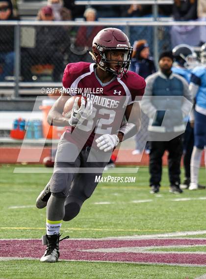 Thumbnail 1 in St. Mary's @ St. Joseph's Collegiate Institute (NYMM Round 1 Playoff) photogallery.
