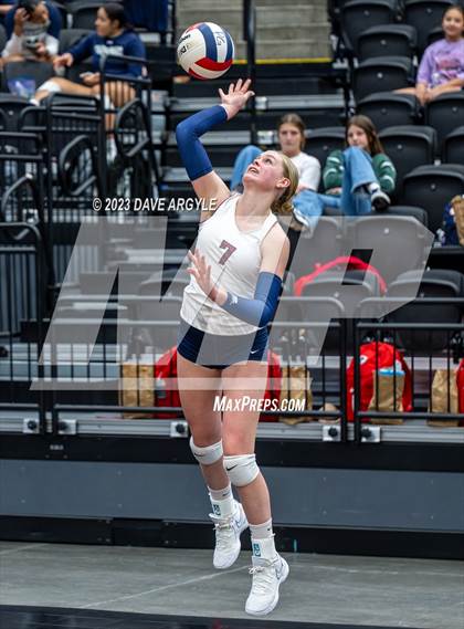 Thumbnail 1 in Cedar vs. Springville (Utah Valley Invitational) photogallery.