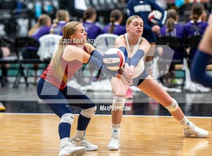 Thumbnail 2 in Cedar vs. Springville (Utah Valley Invitational) photogallery.