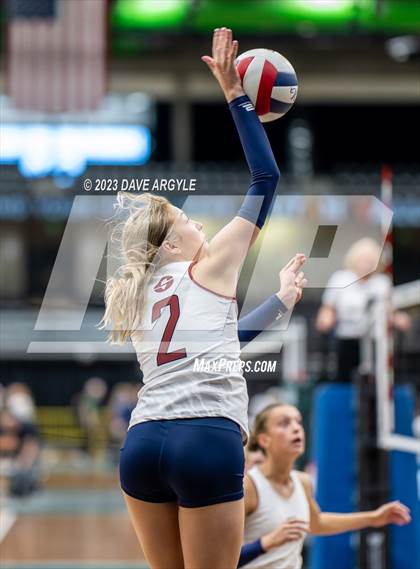 Thumbnail 1 in Cedar vs. Springville (Utah Valley Invitational) photogallery.