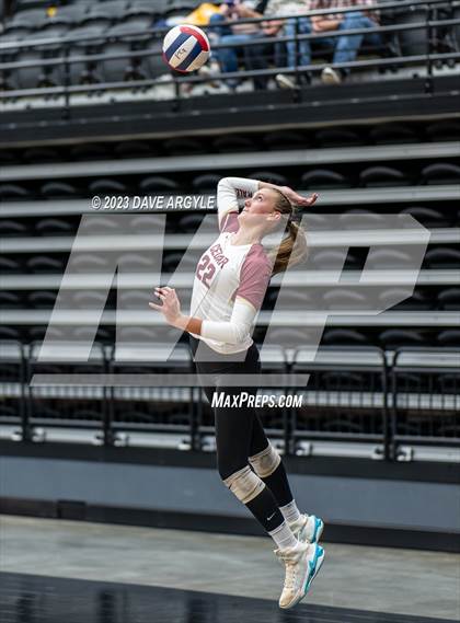Thumbnail 1 in Cedar vs. Springville (Utah Valley Invitational) photogallery.