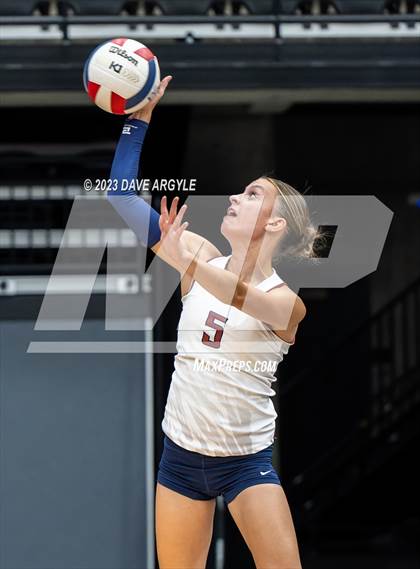 Thumbnail 1 in Cedar vs. Springville (Utah Valley Invitational) photogallery.