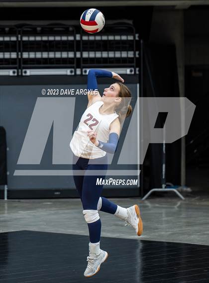Thumbnail 2 in Cedar vs. Springville (Utah Valley Invitational) photogallery.